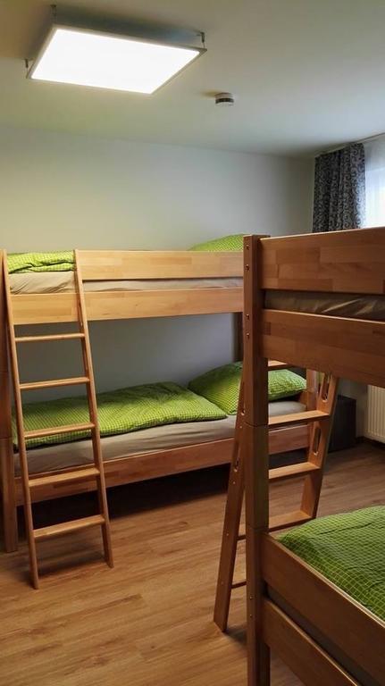Hostel Eazy *
